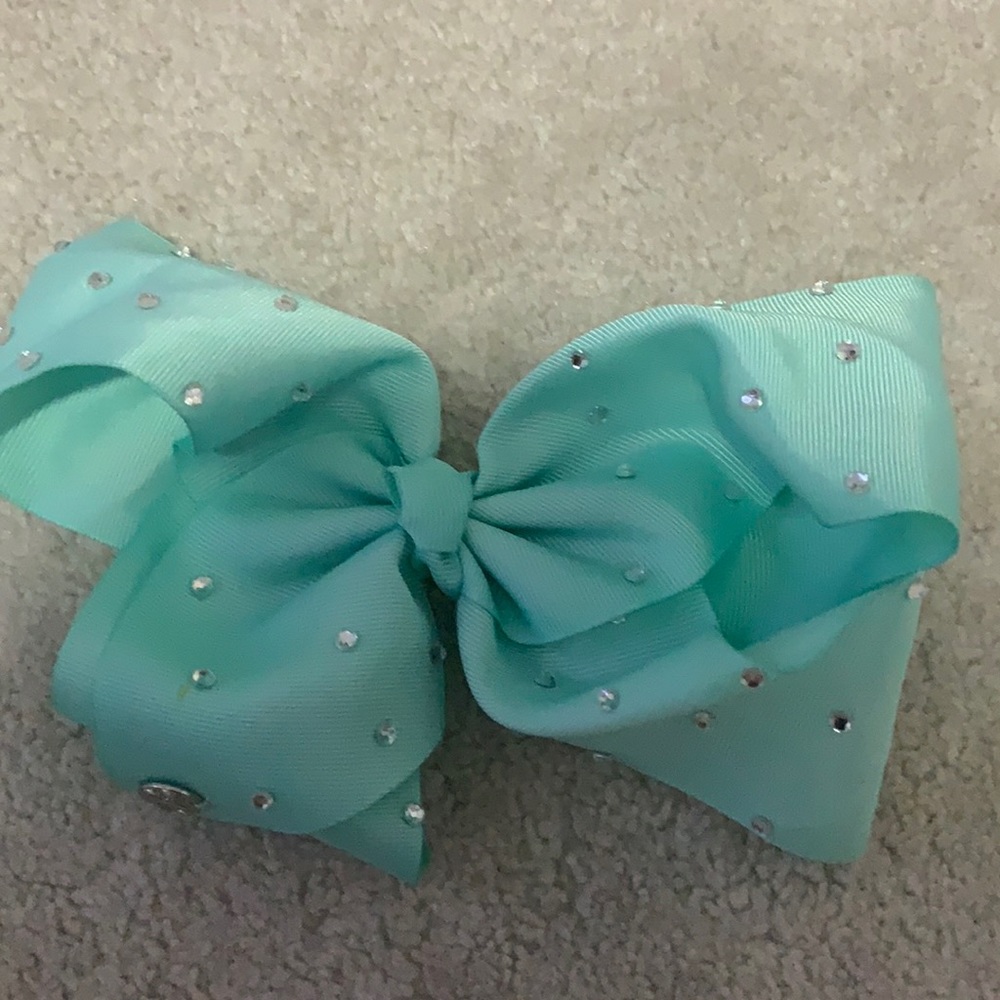 JoJo bow